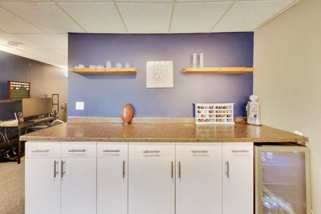 334 Bristol Lane, Fox River Grove, IL 60021