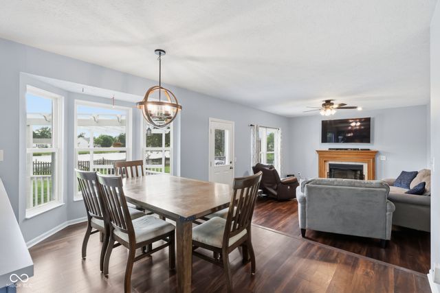 630 Creston Point Circle, Indianapolis, IN 46239