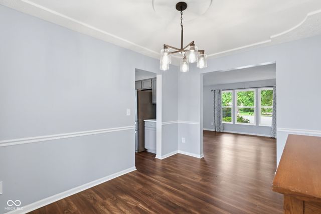 630 Creston Point Circle, Indianapolis, IN 46239
