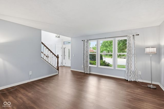 630 Creston Point Circle, Indianapolis, IN 46239
