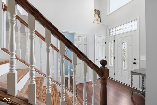 630 Creston Point Circle, Indianapolis, IN 46239