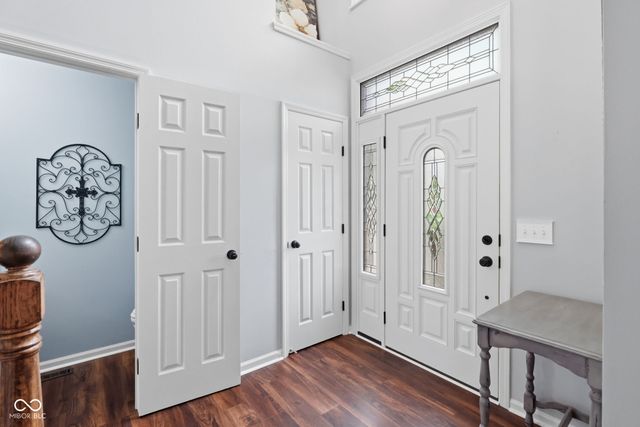 630 Creston Point Circle, Indianapolis, IN 46239