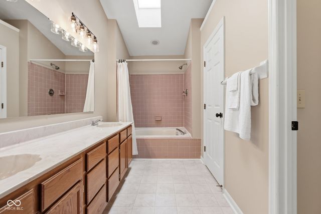 630 Creston Point Circle, Indianapolis, IN 46239