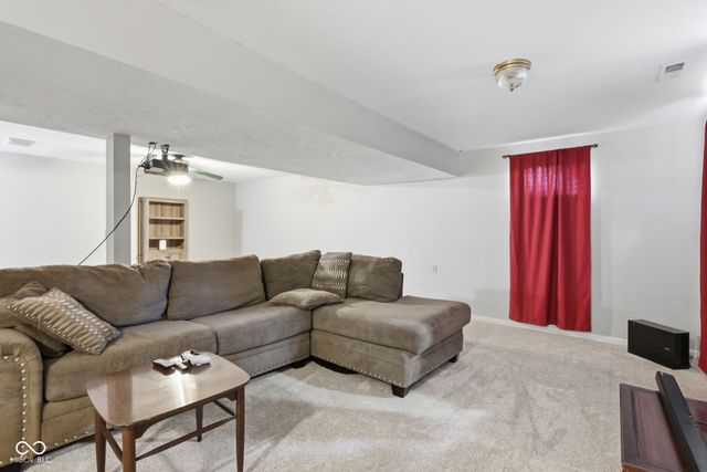630 Creston Point Circle, Indianapolis, IN 46239