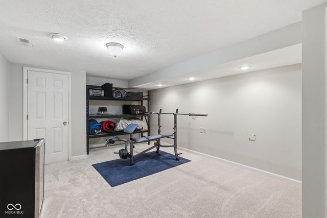 630 Creston Point Circle, Indianapolis, IN 46239