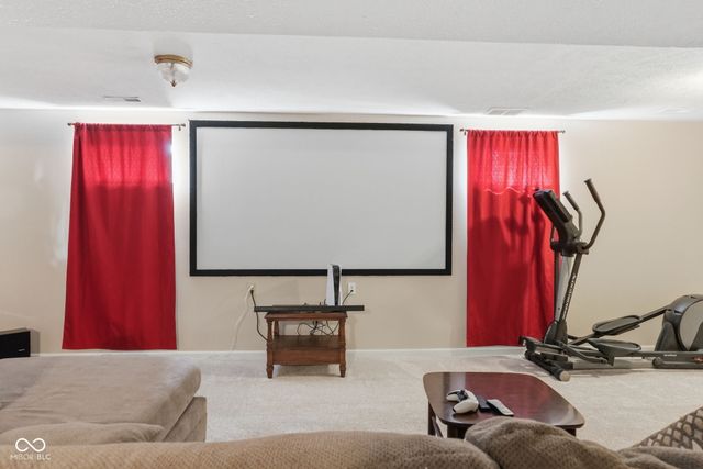630 Creston Point Circle, Indianapolis, IN 46239