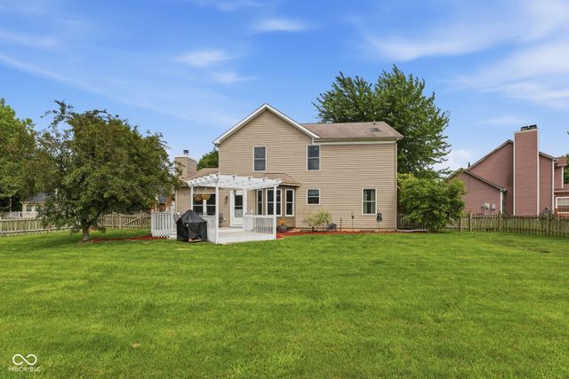630 Creston Point Circle, Indianapolis, IN 46239