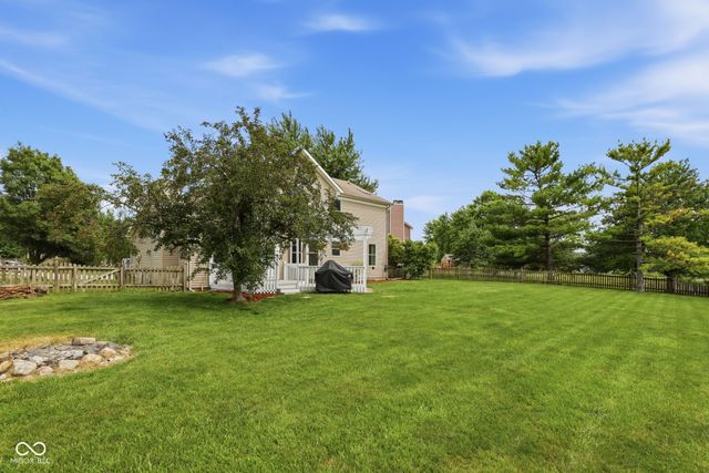 630 Creston Point Circle, Indianapolis, IN 46239