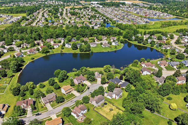 630 Creston Point Circle, Indianapolis, IN 46239