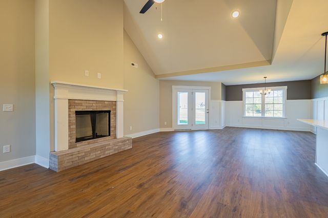 71 Brooklyn Avenue, Manchester, TN 37355