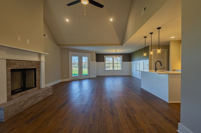 71 Brooklyn Avenue, Manchester, TN 37355