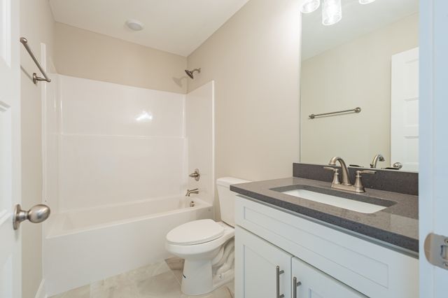 71 Brooklyn Avenue, Manchester, TN 37355