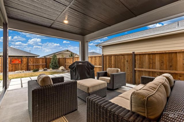 11973 W Cheer Ln, Kuna, ID 83634