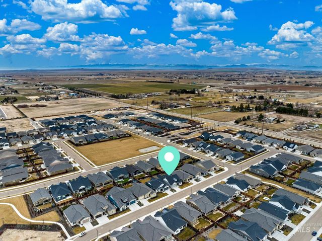 11973 W Cheer Ln, Kuna, ID 83634