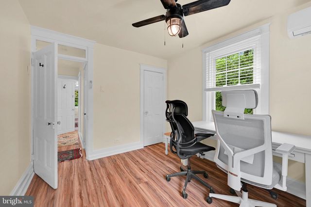 2694 CHARLESTOWN RD, Lancaster, PA 17603