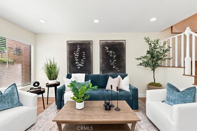 8601 Sunland 5, Sun Valley, CA 91352