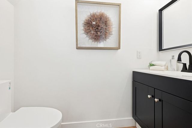 8601 Sunland 5, Sun Valley, CA 91352