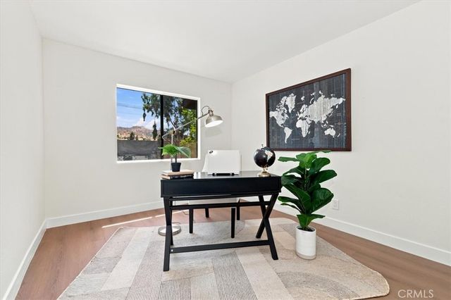 8601 Sunland 5, Sun Valley, CA 91352