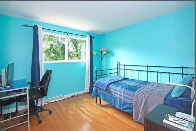 88 Saint Mary St, Needham, MA 02494