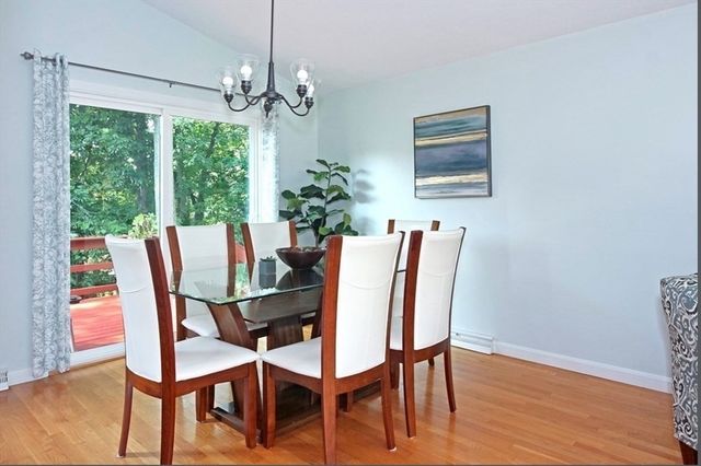 88 Saint Mary St, Needham, MA 02494