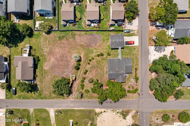417 Spartanburg Avenue, Carolina Beach, NC 28428