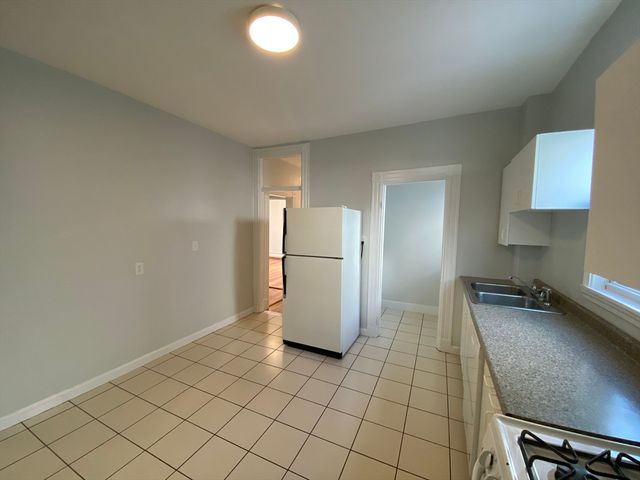 632 Dorchester Ave. 3, Boston, MA 02127