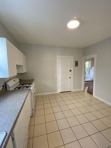 632 Dorchester Ave. 3, Boston, MA 02127