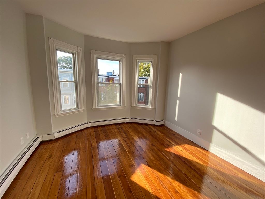 632 Dorchester Ave. 3, Boston, MA 02127