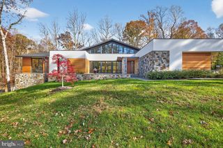 11013 RIVERWOOD DR, Potomac, MD 20854