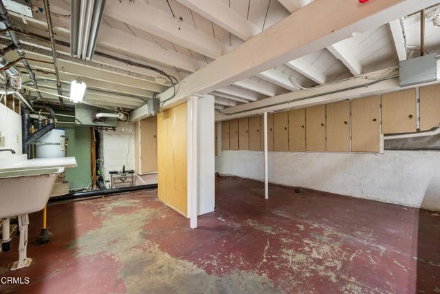 2338 Highbury Avenue, Los Angeles, CA 90032