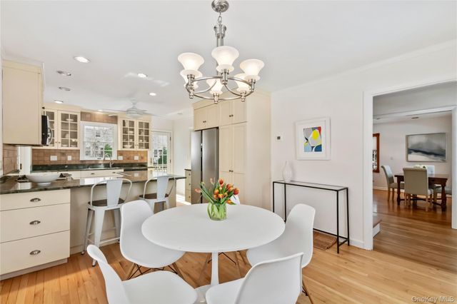 53 Oak Avenue, Larchmont, NY 10538