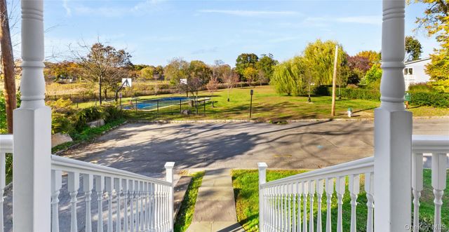 53 Oak Avenue, Larchmont, NY 10538