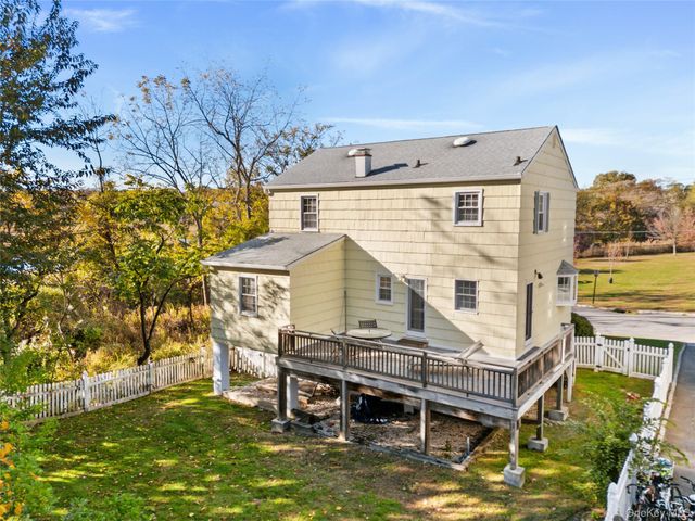 53 Oak Avenue, Larchmont, NY 10538