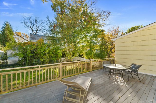 53 Oak Avenue, Larchmont, NY 10538