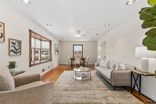 53 Oak Avenue, Larchmont, NY 10538