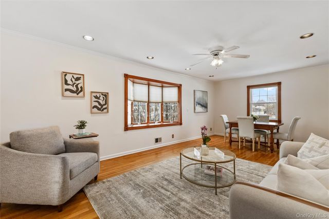 53 Oak Avenue, Larchmont, NY 10538