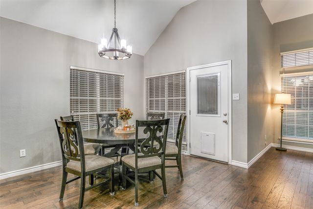 1404 Apache Trail, Corinth, TX 76210