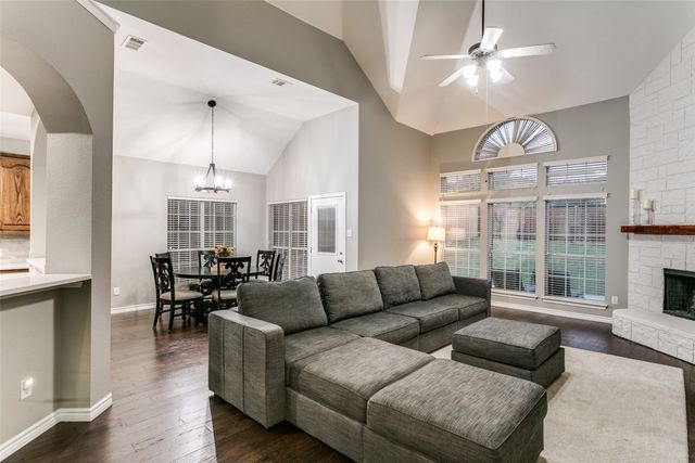 1404 Apache Trail, Corinth, TX 76210