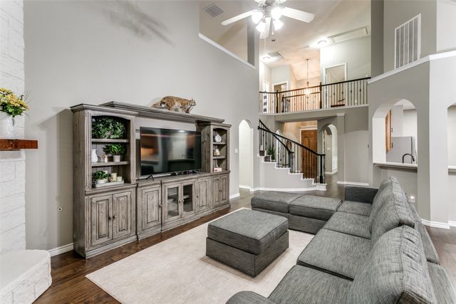 1404 Apache Trail, Corinth, TX 76210