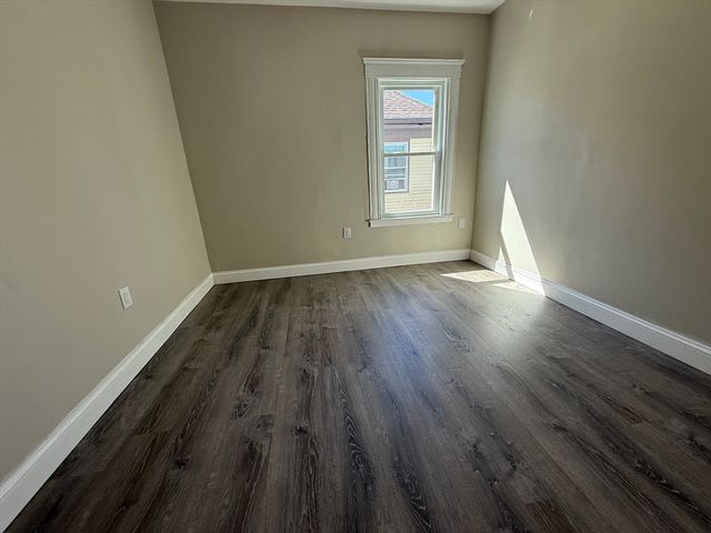 68 Ash St 2, Brockton, MA 02301