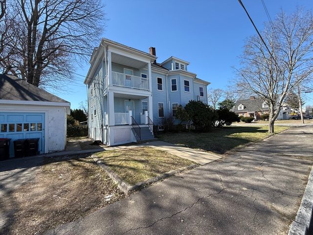 68 Ash St 2, Brockton, MA 02301