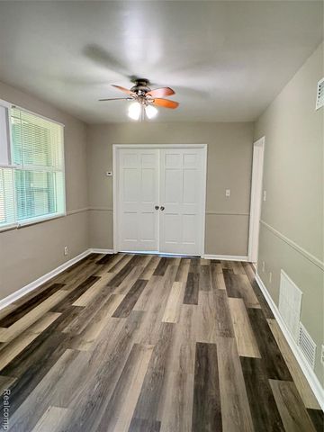 32505 Bell Vine Trail, Beverly Hills, MI 48025