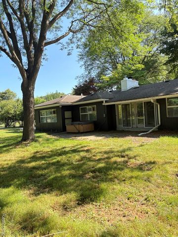 32505 Bell Vine Trail, Beverly Hills, MI 48025