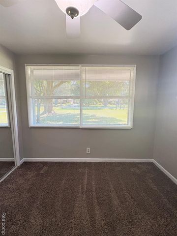 32505 Bell Vine Trail, Beverly Hills, MI 48025