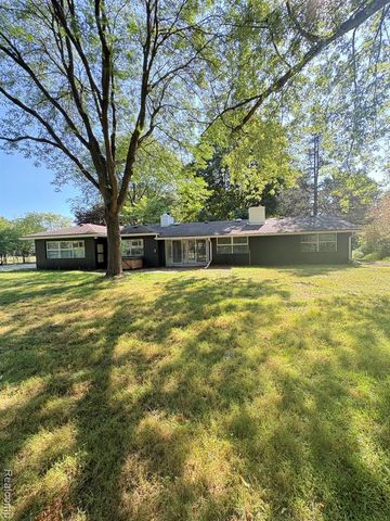 32505 Bell Vine Trail, Beverly Hills, MI 48025