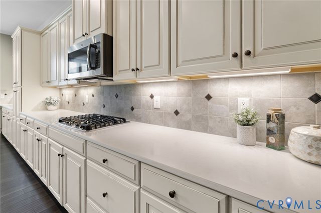 3703 Rivertop Ct, Glen Allen, VA 23059