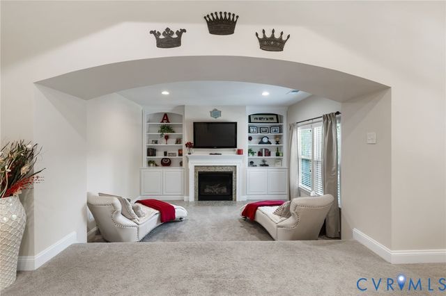 3703 Rivertop Ct, Glen Allen, VA 23059
