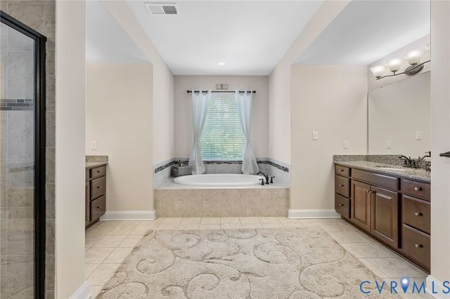3703 Rivertop Ct, Glen Allen, VA 23059