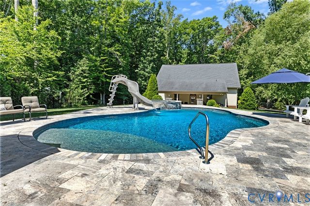 3703 Rivertop Ct, Glen Allen, VA 23059