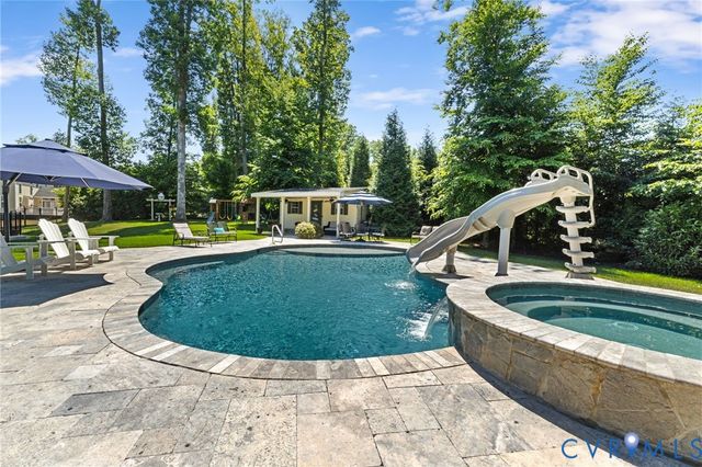 3703 Rivertop Ct, Glen Allen, VA 23059